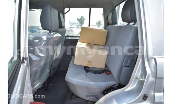 Acheter Import Voiture Toyota Land Cruiser Autre à Import - Dubai, #<Region:0x000000000c5121b8> Acheter Import Voiture Toyota Land Cruiser Autre à Import - Dubai, #<Region:0x000000000c5121b8>