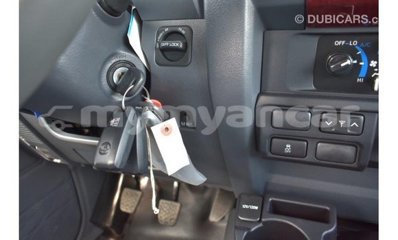 Acheter Import Voiture Toyota Land Cruiser Autre à Import - Dubai, #<Region:0x000000000c5121b8> Acheter Import Voiture Toyota Land Cruiser Autre à Import - Dubai, #<Region:0x000000000c5121b8>