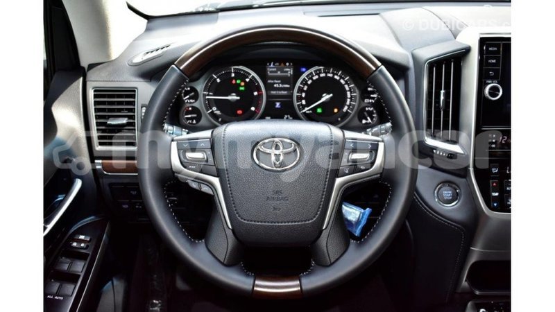 Big with watermark toyota land cruiser ayeyarwady import dubai 1710
