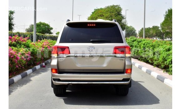 Buy Import Toyota Land Cruiser Other Car in Import - Dubai in Ayeyarwady Buy Import Toyota Land Cruiser Other Car in Import - Dubai in Ayeyarwady