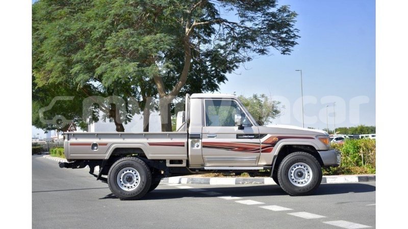 Big with watermark toyota land cruiser ayeyarwady import dubai 1711