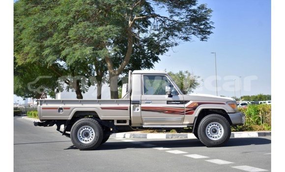 Buy Import Toyota Land Cruiser Other Car in Import - Dubai in Ayeyarwady Buy Import Toyota Land Cruiser Other Car in Import - Dubai in Ayeyarwady