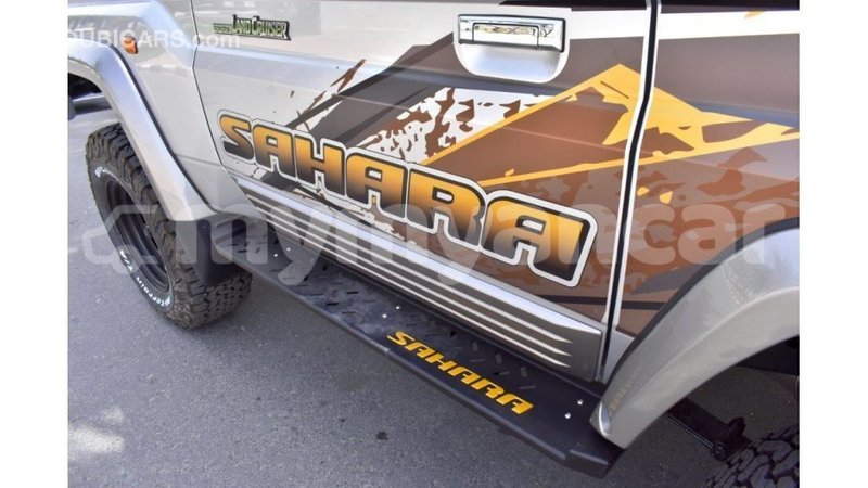 Big with watermark toyota land cruiser ayeyarwady import dubai 1713