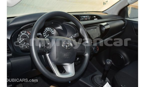 Buy Import Toyota Hilux White Car in Import - Dubai in Ayeyarwady Buy Import Toyota Hilux White Car in Import - Dubai in Ayeyarwady