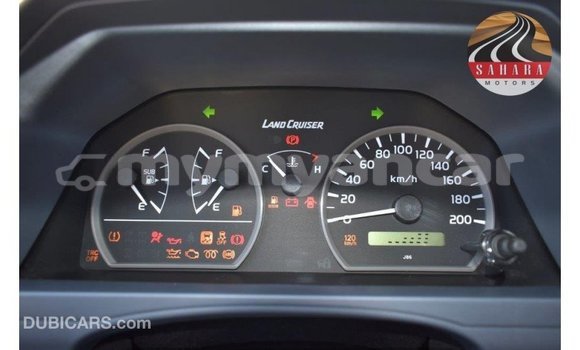 Acheter Import Voiture Toyota Land Cruiser Rouge à Import - Dubai, #<Region:0x000000000c5121b8> Acheter Import Voiture Toyota Land Cruiser Rouge à Import - Dubai, #<Region:0x000000000c5121b8>