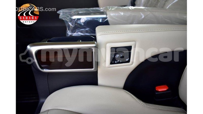 Big with watermark toyota granvia ayeyarwady import dubai 1721