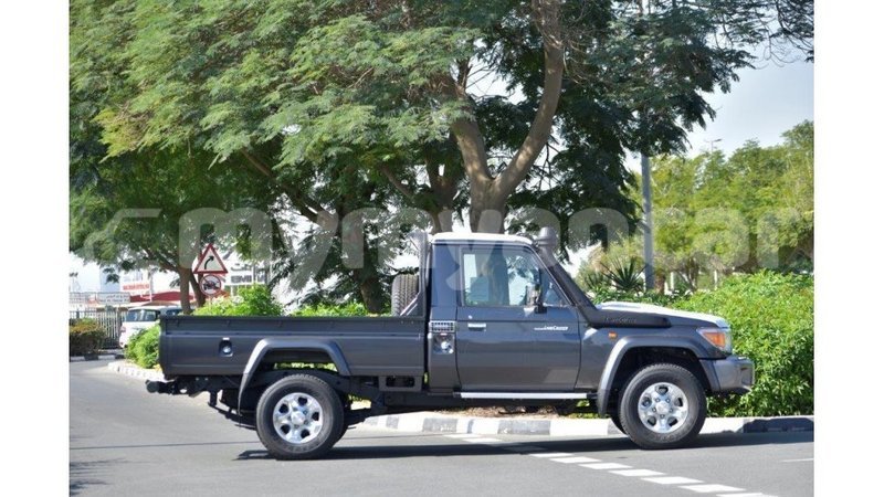 Big with watermark toyota land cruiser ayeyarwady import dubai 1722