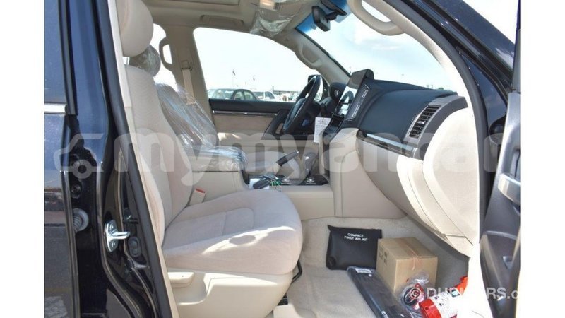 Big with watermark toyota land cruiser ayeyarwady import dubai 1725