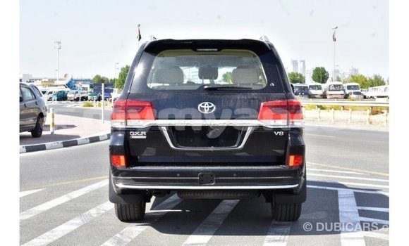 Buy Import Toyota Land Cruiser Black Car in Import - Dubai in Ayeyarwady Buy Import Toyota Land Cruiser Black Car in Import - Dubai in Ayeyarwady
