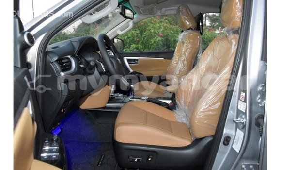 Acheter Import Voiture Toyota Fortuner Autre à Import - Dubai, #<Region:0x000000000c5121b8> Acheter Import Voiture Toyota Fortuner Autre à Import - Dubai, #<Region:0x000000000c5121b8>