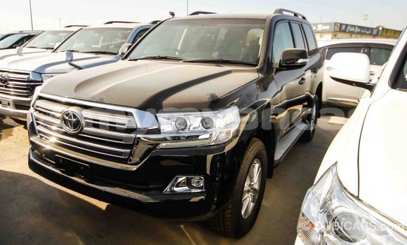 Buy Import Toyota Land Cruiser Black Car in Import - Dubai in Ayeyarwady Buy Import Toyota Land Cruiser Black Car in Import - Dubai in Ayeyarwady