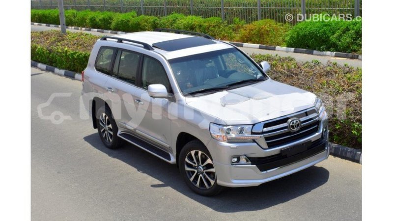 Big with watermark toyota land cruiser ayeyarwady import dubai 1727