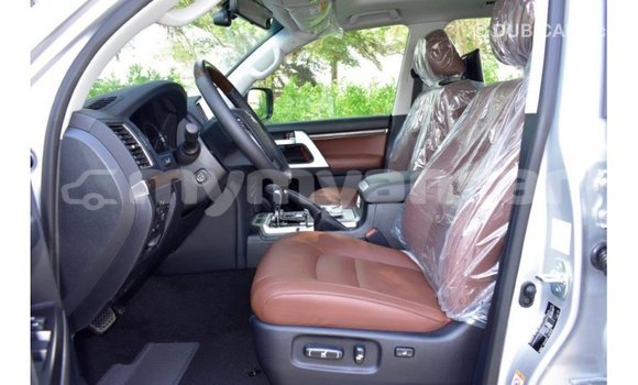 Acheter Import Voiture Toyota Land Cruiser Autre à Import - Dubai, #<Region:0x000000000c5121b8> Acheter Import Voiture Toyota Land Cruiser Autre à Import - Dubai, #<Region:0x000000000c5121b8>