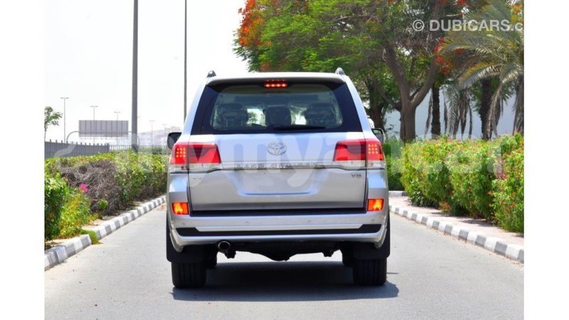 Big with watermark toyota land cruiser ayeyarwady import dubai 1727