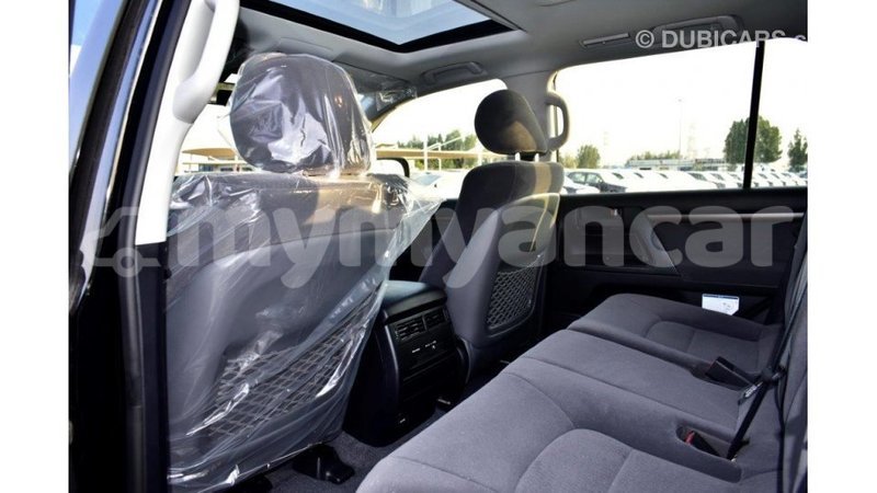Big with watermark toyota land cruiser ayeyarwady import dubai 1728