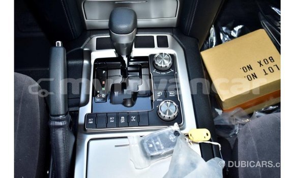 Buy Import Toyota Land Cruiser Black Car in Import - Dubai in Ayeyarwady Buy Import Toyota Land Cruiser Black Car in Import - Dubai in Ayeyarwady