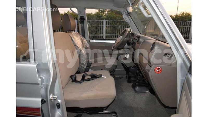 Big with watermark toyota land cruiser ayeyarwady import dubai 1729
