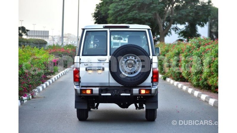Big with watermark toyota land cruiser ayeyarwady import dubai 1729