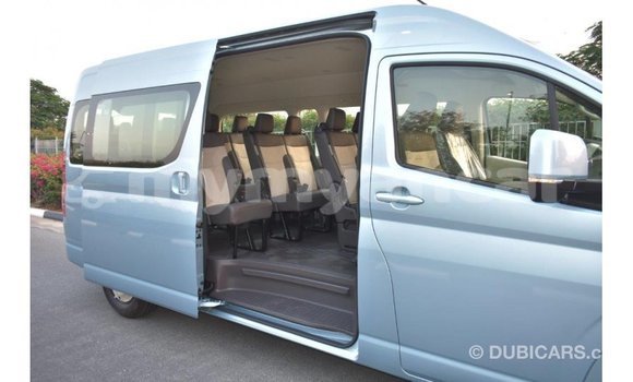 Buy Import Toyota Hiace Blue Car in Import - Dubai in Ayeyarwady Buy Import Toyota Hiace Blue Car in Import - Dubai in Ayeyarwady