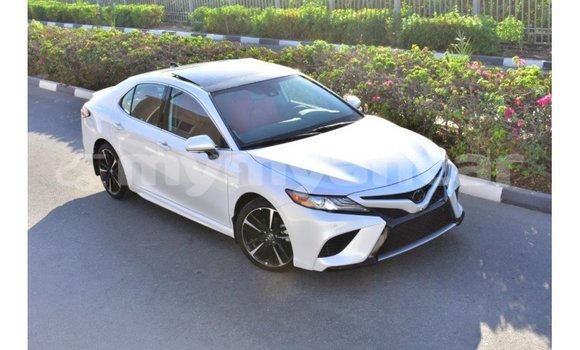 Buy Import Toyota Camry White Car in Import - Dubai in Ayeyarwady Buy Import Toyota Camry White Car in Import - Dubai in Ayeyarwady