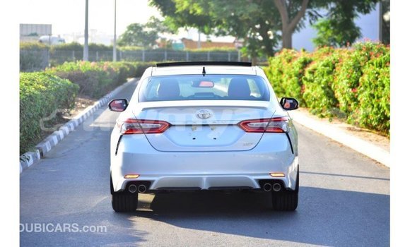 Buy Import Toyota Camry White Car in Import - Dubai in Ayeyarwady Buy Import Toyota Camry White Car in Import - Dubai in Ayeyarwady