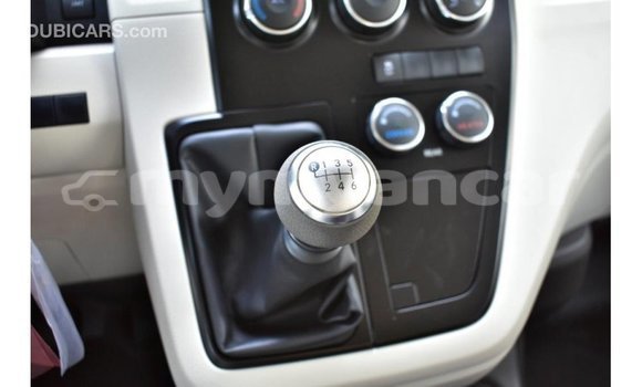 Buy Import Toyota Hiace White Car in Import - Dubai in Ayeyarwady Buy Import Toyota Hiace White Car in Import - Dubai in Ayeyarwady
