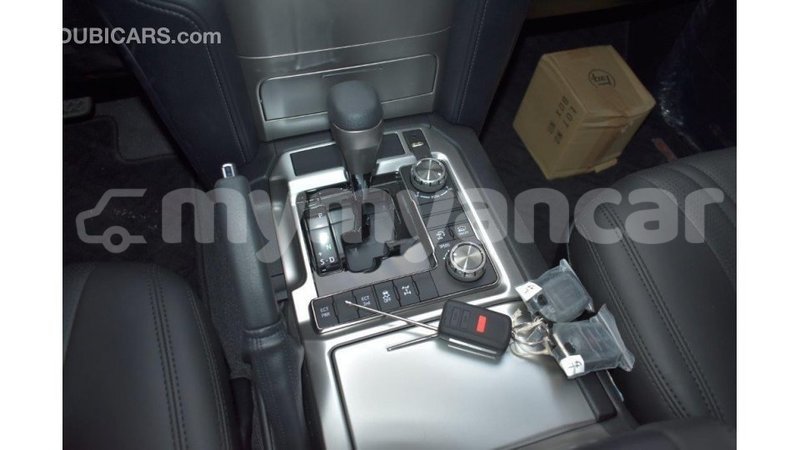 Big with watermark toyota land cruiser ayeyarwady import dubai 1740