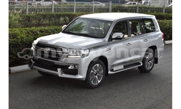 Buy Import Toyota Land Cruiser Other Car in Import - Dubai in Ayeyarwady Buy Import Toyota Land Cruiser Other Car in Import - Dubai in Ayeyarwady