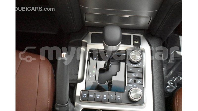 Big with watermark toyota land cruiser ayeyarwady import dubai 1743