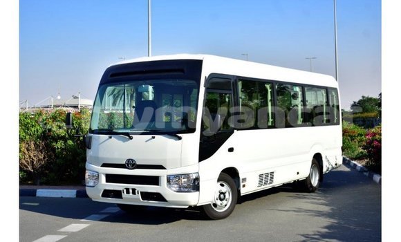 Buy Import Toyota Coaster White Car in Import - Dubai in Ayeyarwady Buy Import Toyota Coaster White Car in Import - Dubai in Ayeyarwady