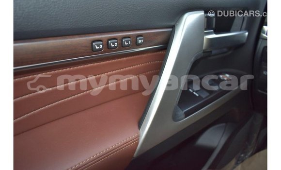 Acheter Import Voiture Toyota Land Cruiser Noir à Import - Dubai, #<Region:0x000000000c5121b8> Acheter Import Voiture Toyota Land Cruiser Noir à Import - Dubai, #<Region:0x000000000c5121b8>