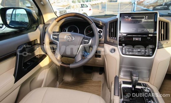Buy Import Toyota Land Cruiser Black Car in Import - Dubai in Ayeyarwady Buy Import Toyota Land Cruiser Black Car in Import - Dubai in Ayeyarwady