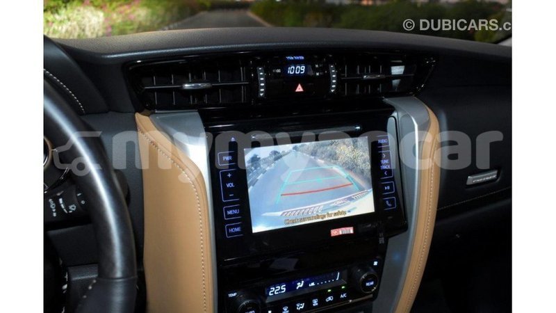 Big with watermark toyota fortuner ayeyarwady import dubai 1749