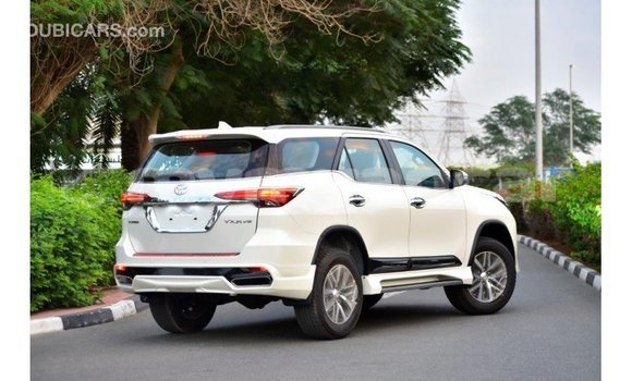 Buy Import Toyota Fortuner White Car in Import - Dubai in Ayeyarwady Buy Import Toyota Fortuner White Car in Import - Dubai in Ayeyarwady
