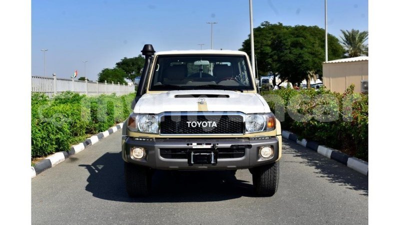 Big with watermark toyota land cruiser ayeyarwady import dubai 1750