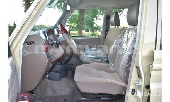 Buy Import Toyota Land Cruiser Beige Car in Import - Dubai in Ayeyarwady Buy Import Toyota Land Cruiser Beige Car in Import - Dubai in Ayeyarwady
