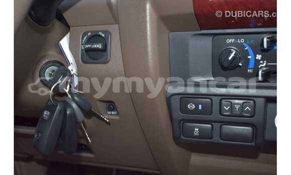 Buy Import Toyota Land Cruiser Beige Car in Import - Dubai in Ayeyarwady Buy Import Toyota Land Cruiser Beige Car in Import - Dubai in Ayeyarwady
