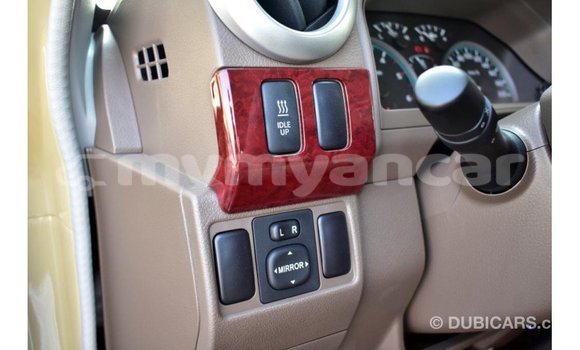 Buy Import Toyota Land Cruiser Beige Car in Import - Dubai in Ayeyarwady Buy Import Toyota Land Cruiser Beige Car in Import - Dubai in Ayeyarwady