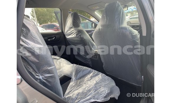 Buy Import Nissan Evalia Other Truck in Import - Dubai in Ayeyarwady Buy Import Nissan Evalia Other Truck in Import - Dubai in Ayeyarwady