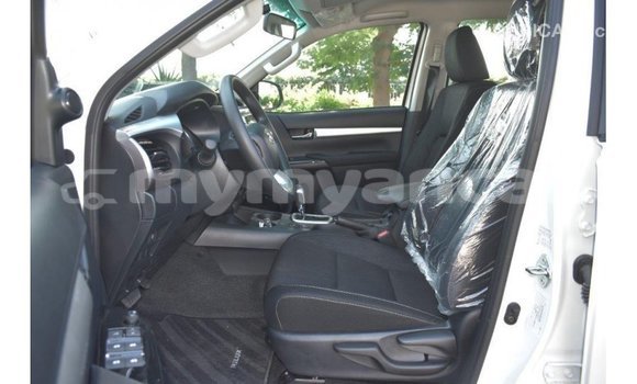 Buy Import Toyota Hilux White Car in Import - Dubai in Ayeyarwady Buy Import Toyota Hilux White Car in Import - Dubai in Ayeyarwady