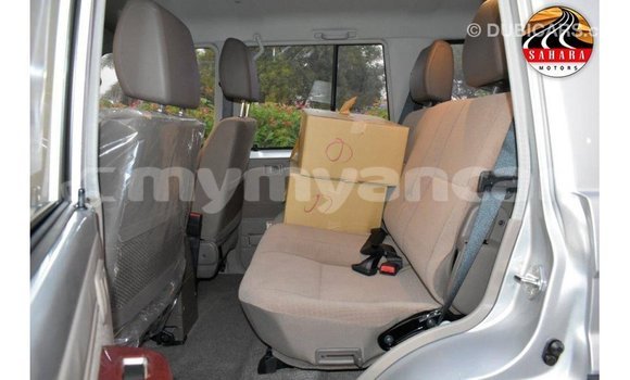 Buy Import Toyota Land Cruiser Other Car in Import - Dubai in Ayeyarwady Buy Import Toyota Land Cruiser Other Car in Import - Dubai in Ayeyarwady