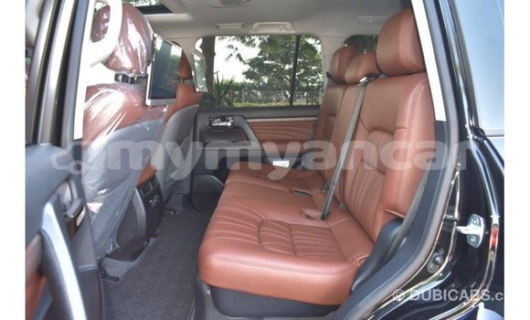 Acheter Import Voiture Toyota Land Cruiser Noir à Import - Dubai, #<Region:0x000000000c5121b8> Acheter Import Voiture Toyota Land Cruiser Noir à Import - Dubai, #<Region:0x000000000c5121b8>