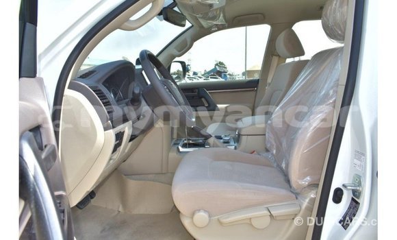 Buy Import Toyota Land Cruiser White Car in Import - Dubai in Ayeyarwady Buy Import Toyota Land Cruiser White Car in Import - Dubai in Ayeyarwady