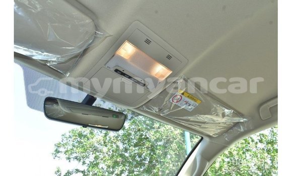 Buy Import Toyota Land Cruiser White Car in Import - Dubai in Ayeyarwady Buy Import Toyota Land Cruiser White Car in Import - Dubai in Ayeyarwady