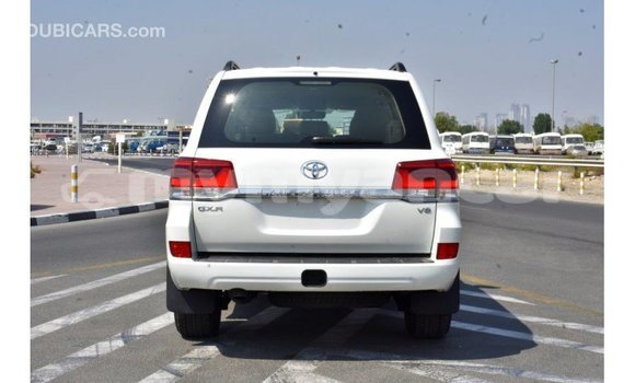 Buy Import Toyota Land Cruiser White Car in Import - Dubai in Ayeyarwady Buy Import Toyota Land Cruiser White Car in Import - Dubai in Ayeyarwady