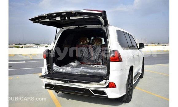 Acheter Import Voiture Lexus LX Blanc à Import - Dubai, #<Region:0x000000000c5121b8> Acheter Import Voiture Lexus LX Blanc à Import - Dubai, #<Region:0x000000000c5121b8>