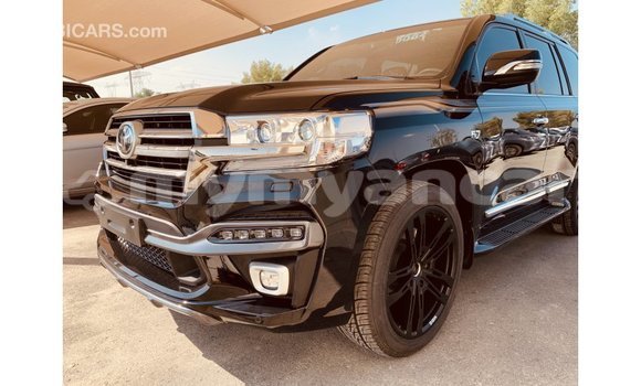 Buy Import Toyota Land Cruiser Black Car in Import - Dubai in Ayeyarwady Buy Import Toyota Land Cruiser Black Car in Import - Dubai in Ayeyarwady