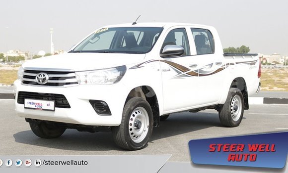 သွင်းကုန် Toyota Hilux White ကား Import - Dubai Ayeyarwady သွင်းကုန် Toyota Hilux White ကား Import - Dubai Ayeyarwady