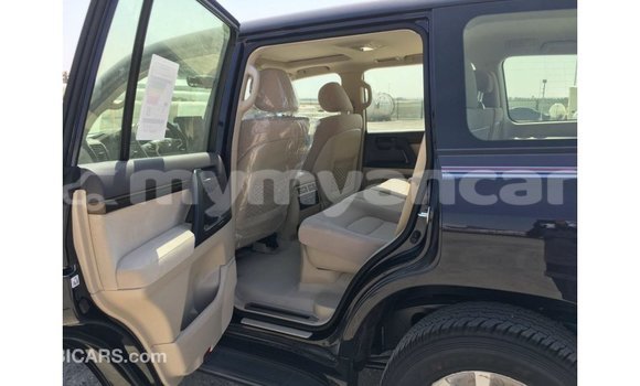 Buy Import Toyota Land Cruiser Black Car in Import - Dubai in Ayeyarwady Buy Import Toyota Land Cruiser Black Car in Import - Dubai in Ayeyarwady