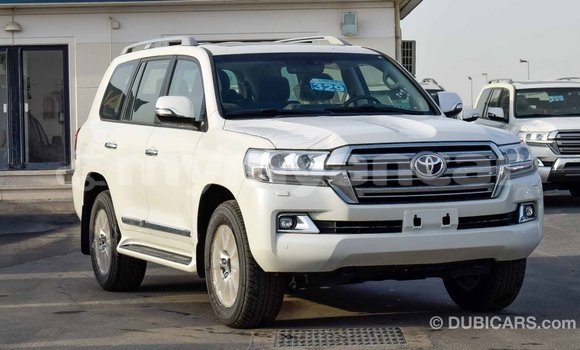 Acheter Import Voiture Toyota Land Cruiser Blanc à Import - Dubai, #<Region:0x000000000c5121b8> Acheter Import Voiture Toyota Land Cruiser Blanc à Import - Dubai, #<Region:0x000000000c5121b8>